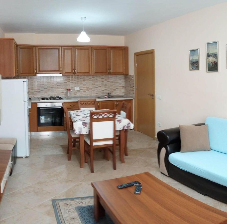 Comfortable Apartment Shëngjin Esterno foto